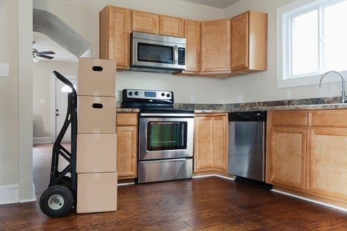 Move-In / Move-Out Cleaning / Limpieza de Mudanza