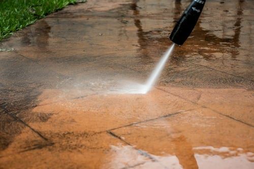 Pressure Washing / Lavado a Presión